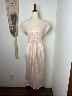 Vintage Blush Lace-Trim Satin Nightgown